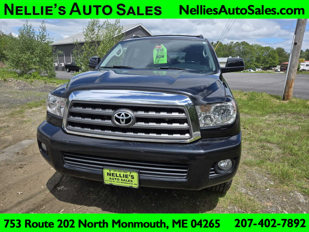 2017 Toyota Sequoia 5.7 Auto 4WD SR5's photo