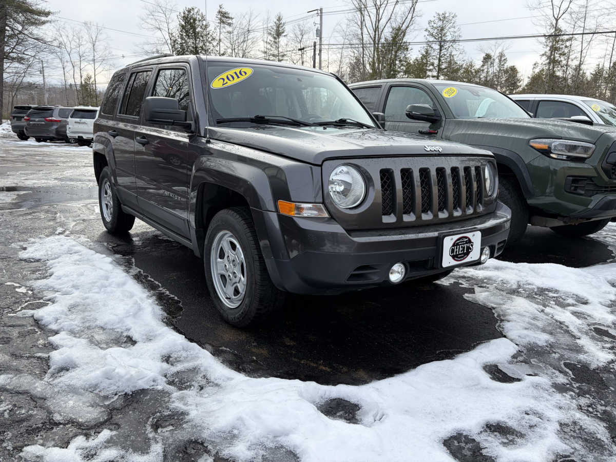 2016 Jeep Patriot Sport's photo
