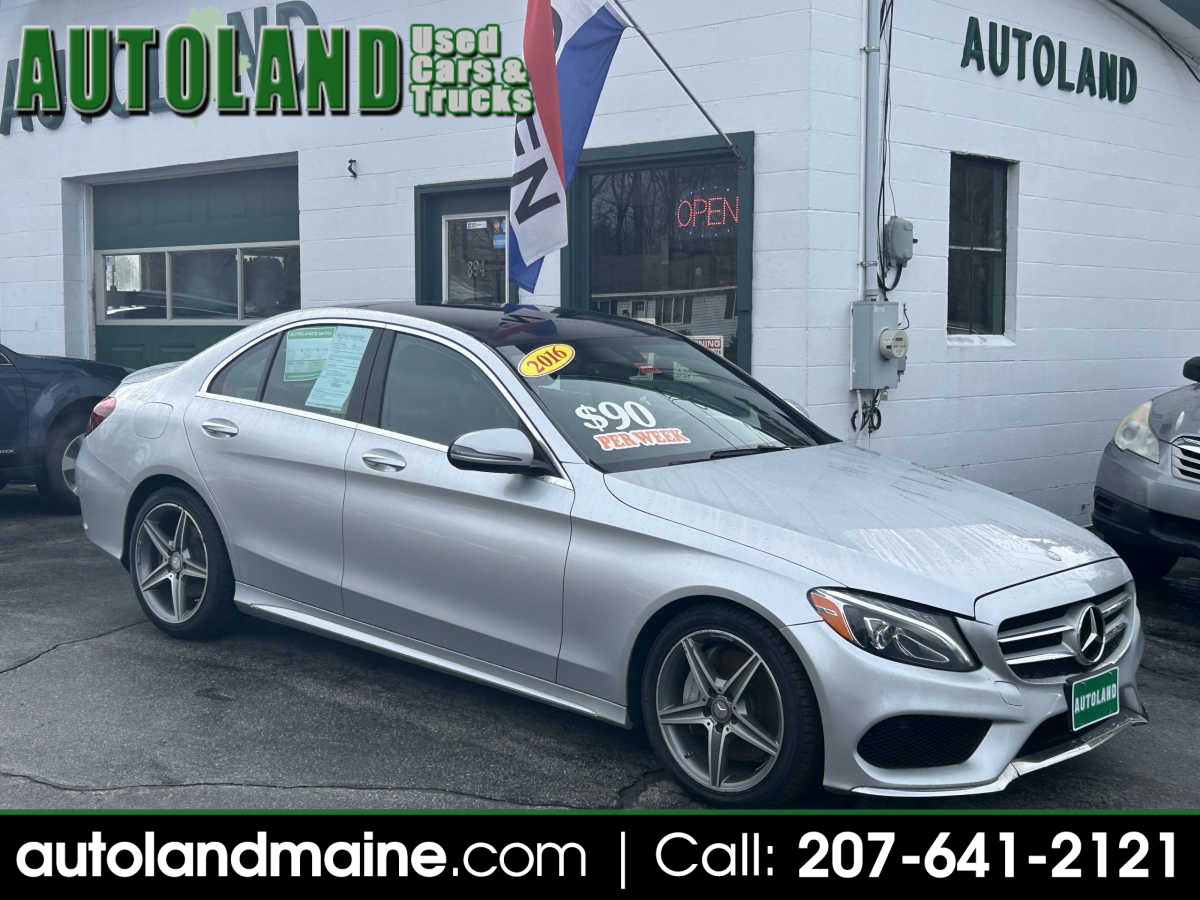 2016 Mercedes-Benz C-Class C300's photo