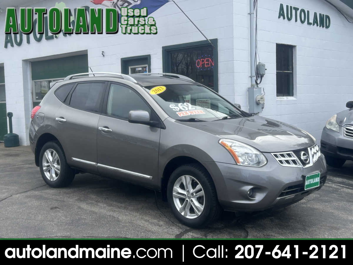 2013 Nissan Rogue S's photo