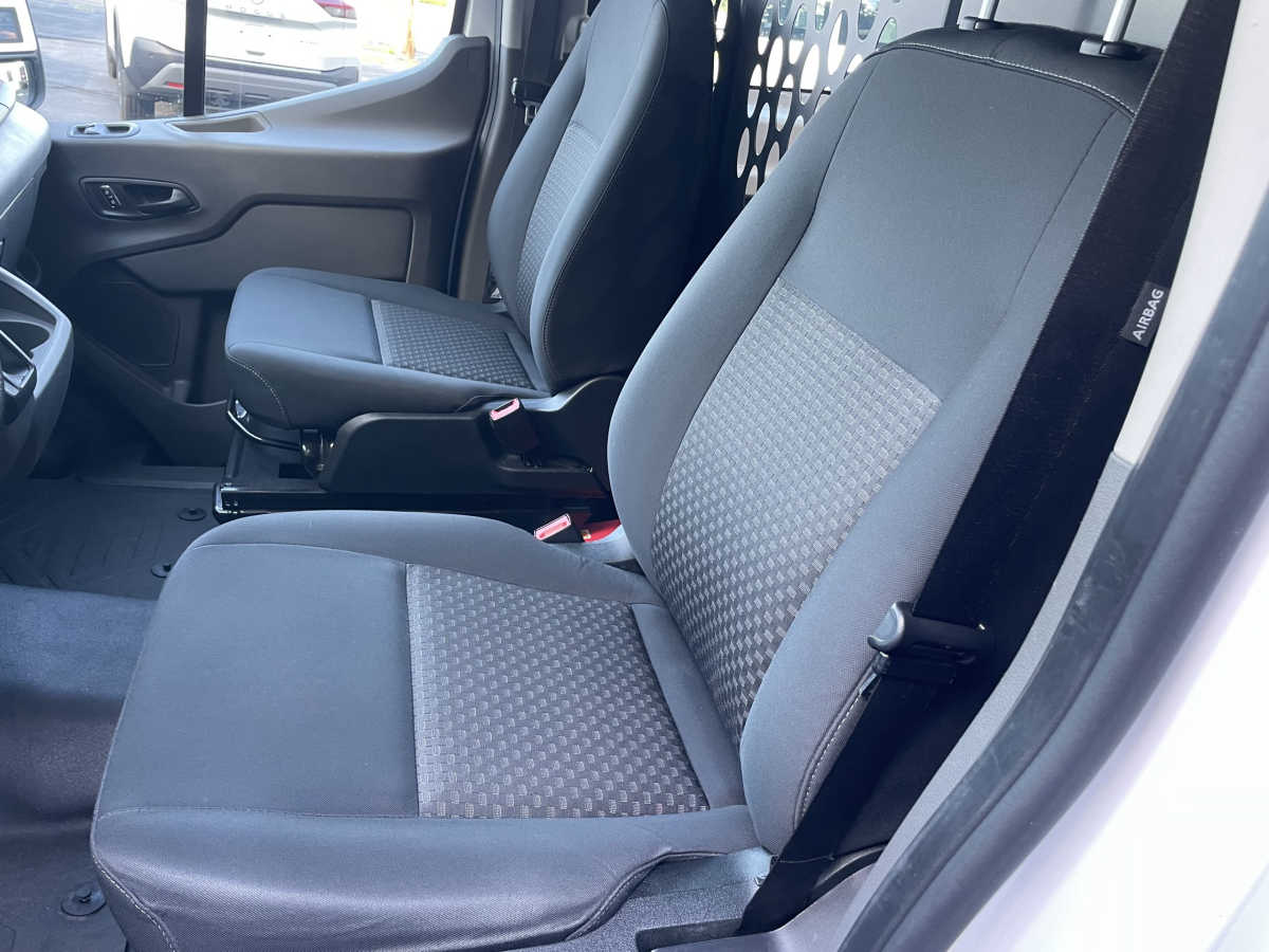 2025 Ford Transit Van Base - Photo 9