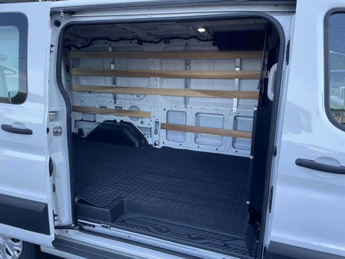2025 Ford Transit Van Base - Photo 10