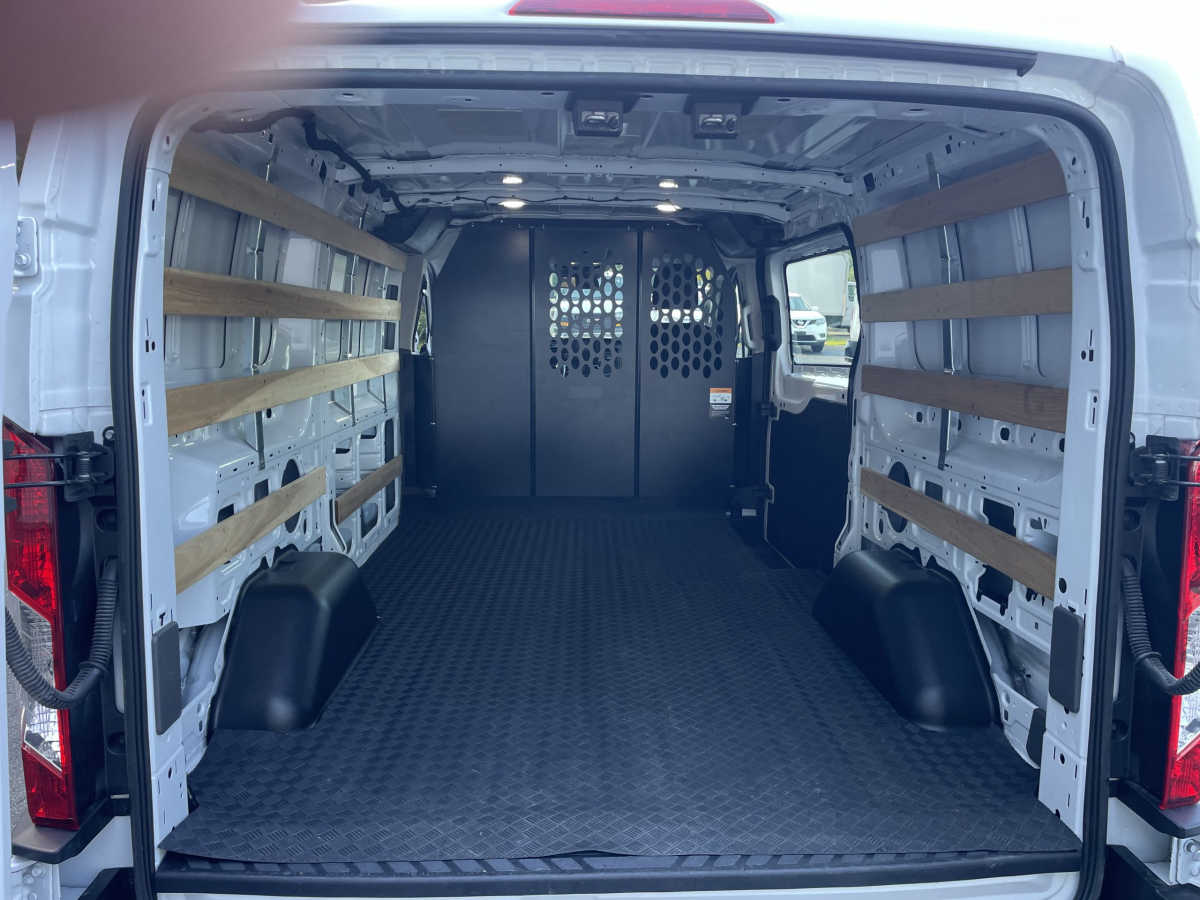 2025 Ford Transit Van Base - Photo 11