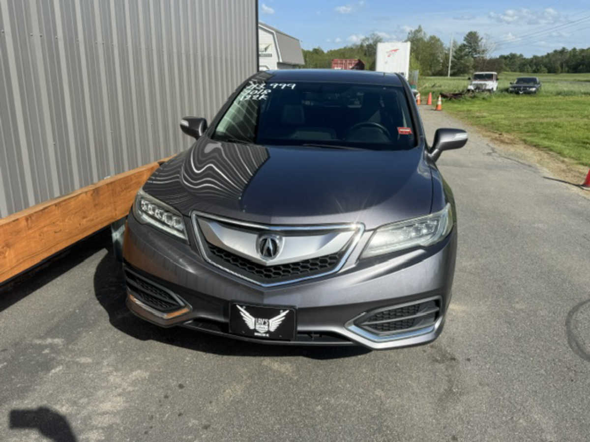 Vehicle Image 2