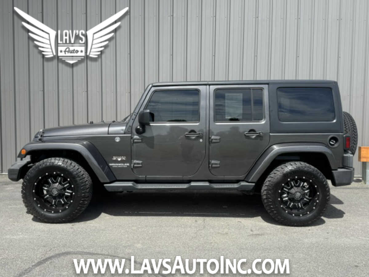 2017 Jeep Wrangler Sahara's photo