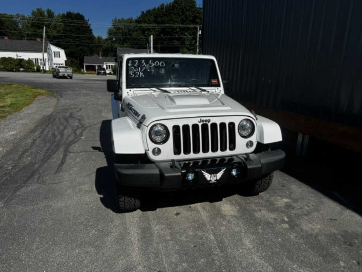2017 Jeep Wrangler Unlimited Smoky Mountain - Photo 31