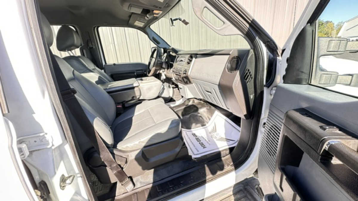 2016 Ford F-250 Super Duty XL - Photo 12