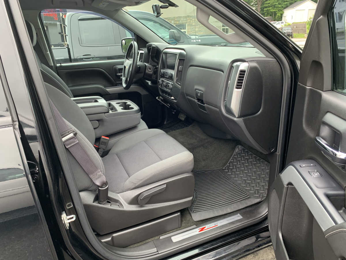 Rowell's Garage Maine Car Dealership, Used Auto Dealership