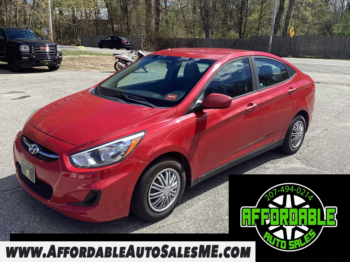 2017 Hyundai Accent SE 4-Door 6-Speed Automatic's photo