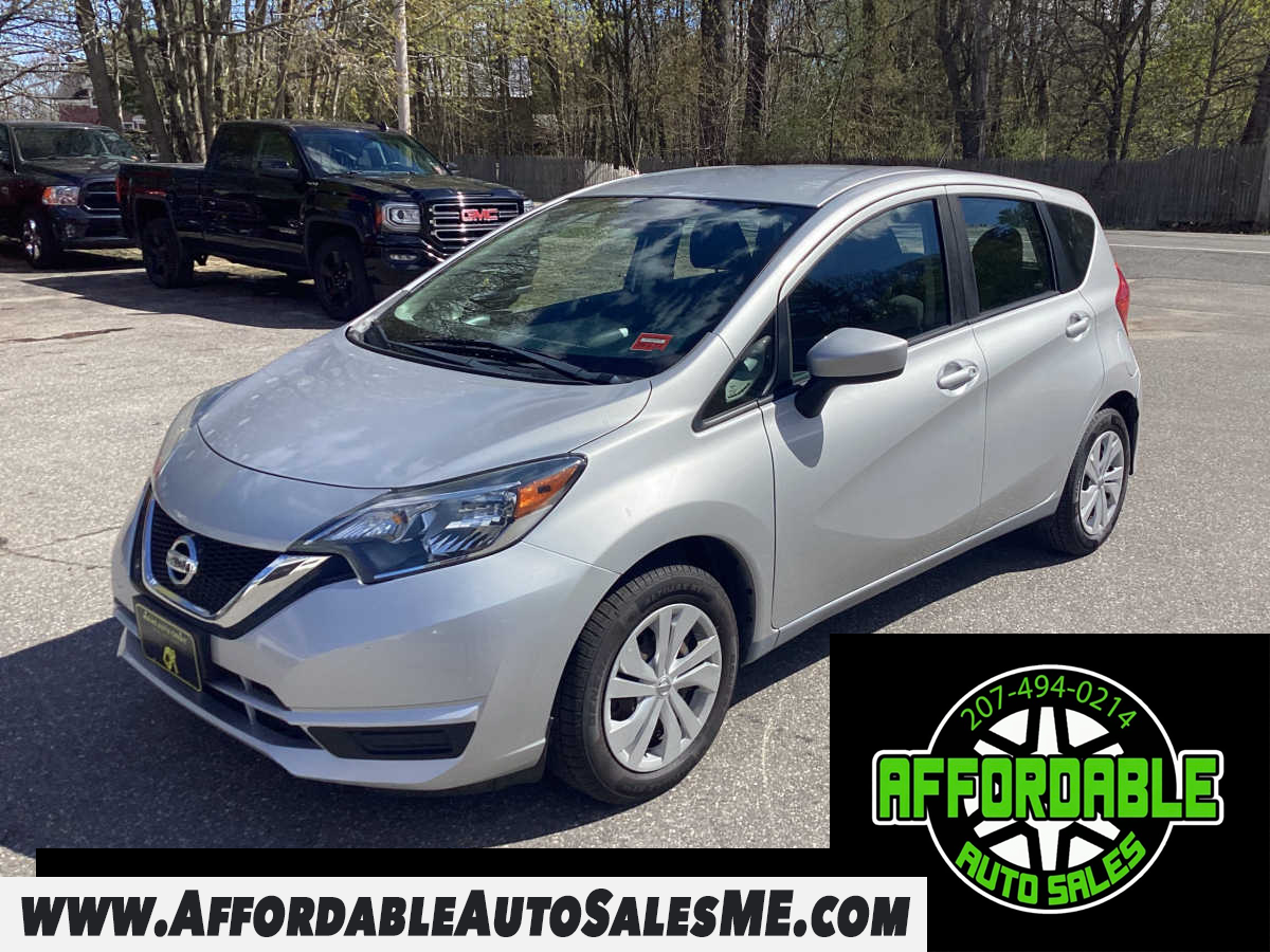 2017 Nissan Versa Note 1.6 S Plus CVT's photo