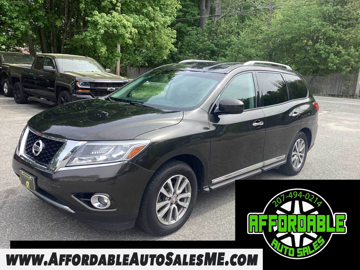 2015 Nissan Pathfinder SL 4WD's photo