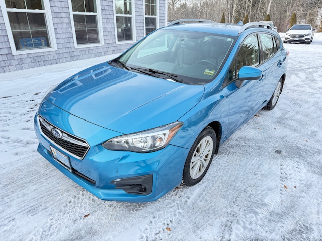 2017 Subaru Impreza Premium's photo