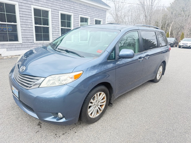 2014 Toyota Sienna XLE