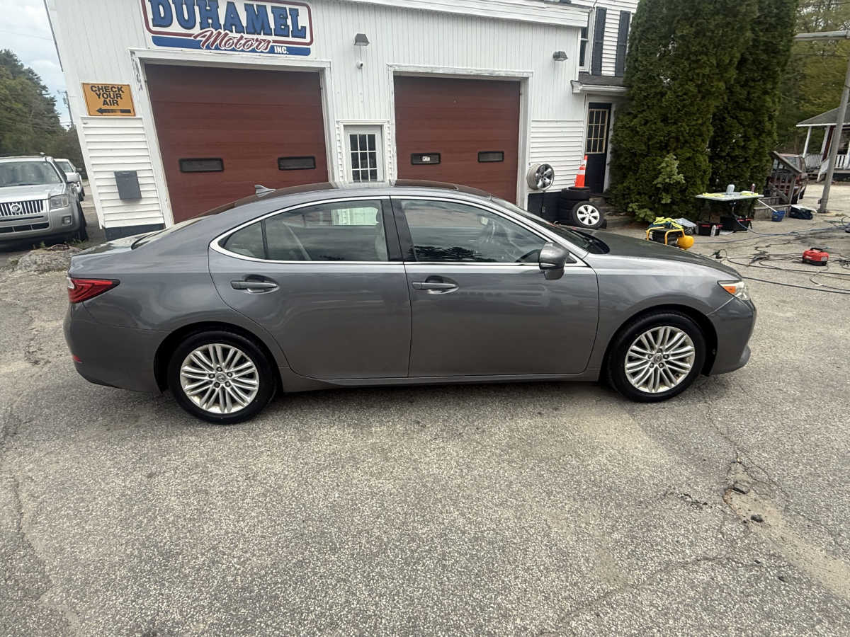 2013 Lexus ES 350 - Photo 14