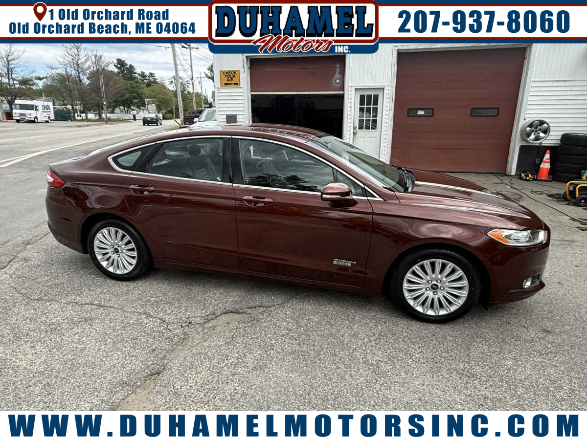 2016 Ford Fusion Plug-In Hybrid SE Luxury's photo