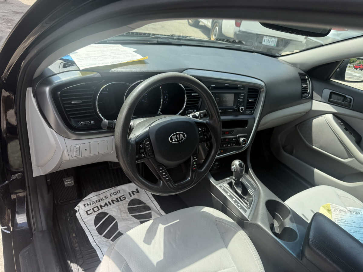 2013 Kia Optima LX - Photo 30