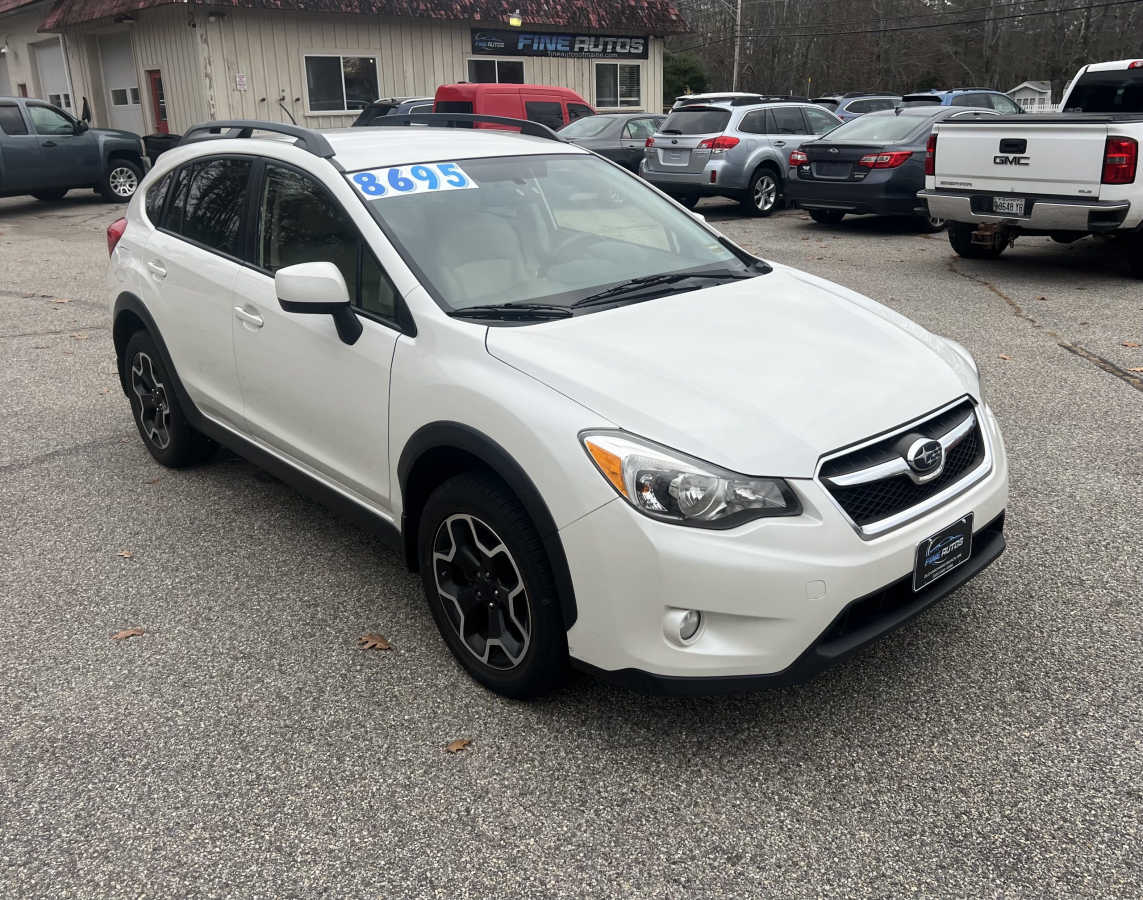 2014 Subaru XV Crosstrek Limited's photo