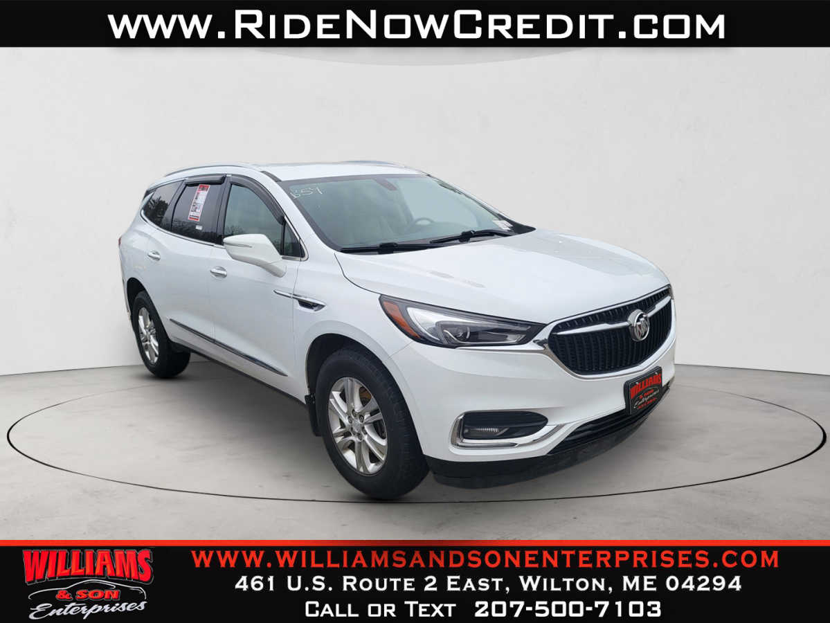 2019 Buick Enclave Essence's photo