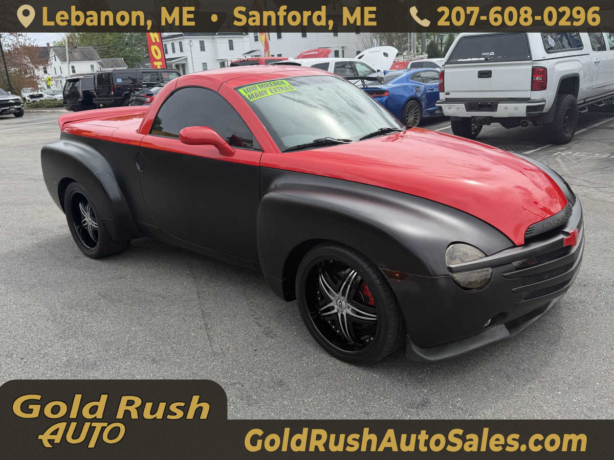 2005 Chevrolet SSR LS's photo