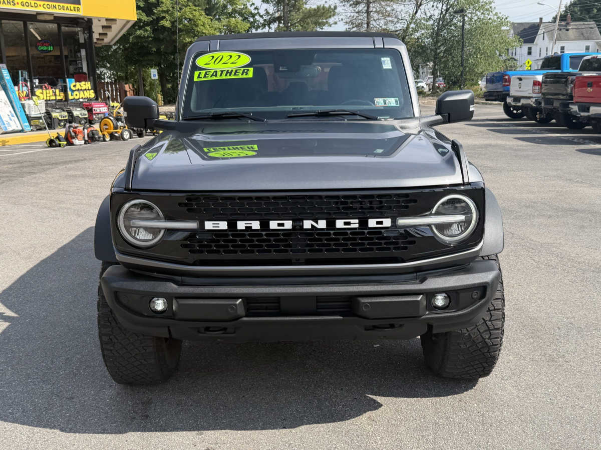 View vehicle photo 3