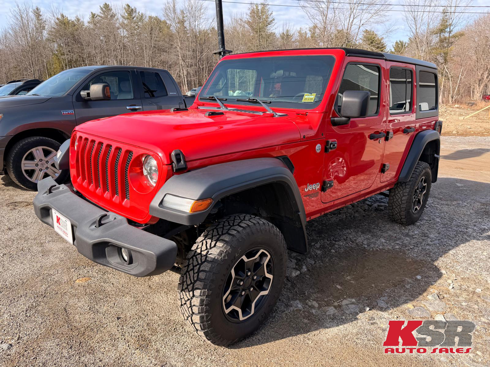 View vehicle photo 2