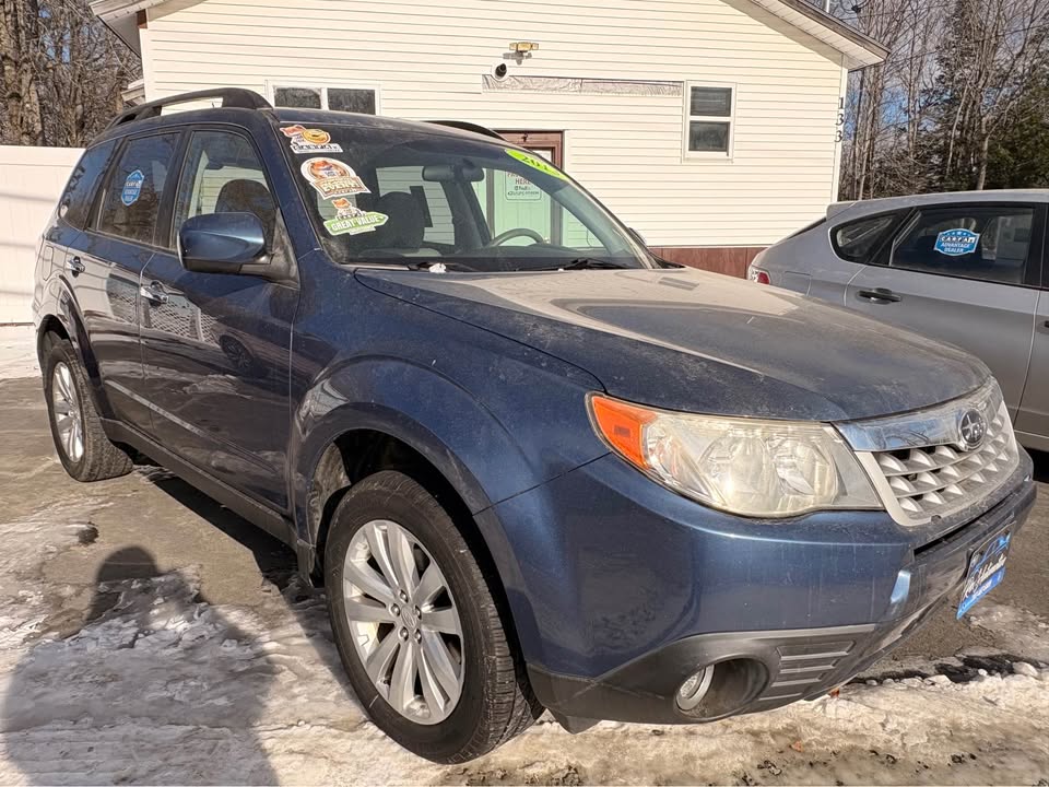 2013 Subaru Forester X Limited's photo