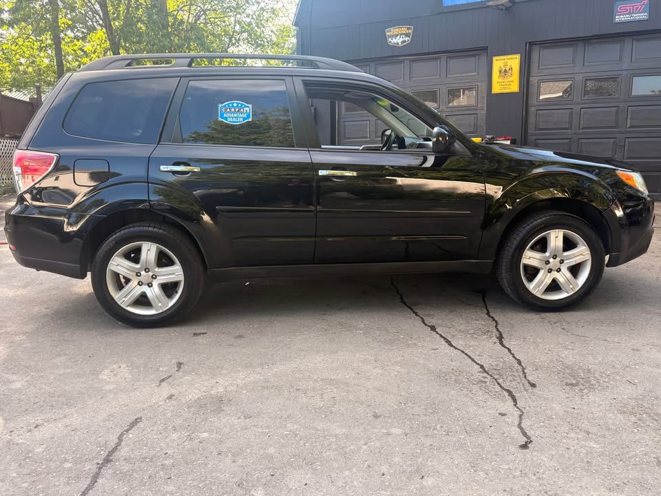 2010 Subaru Forester X Limited - Photo 6
