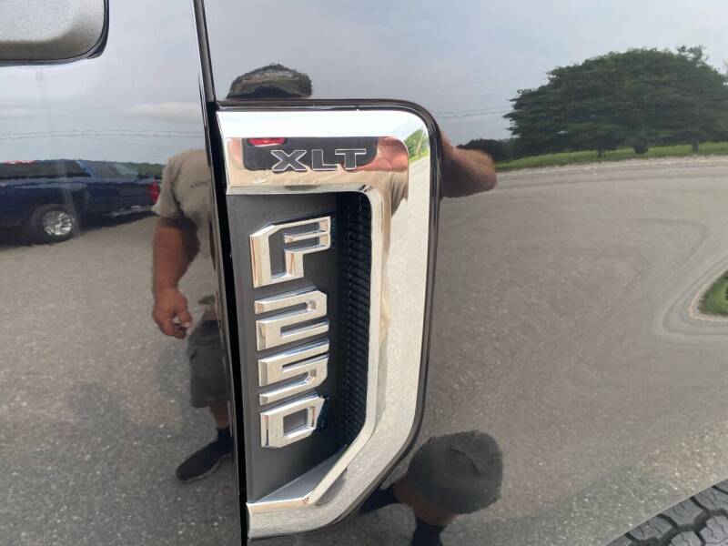 2019 Ford F250 SD Hermon ME Maine Auto Mall