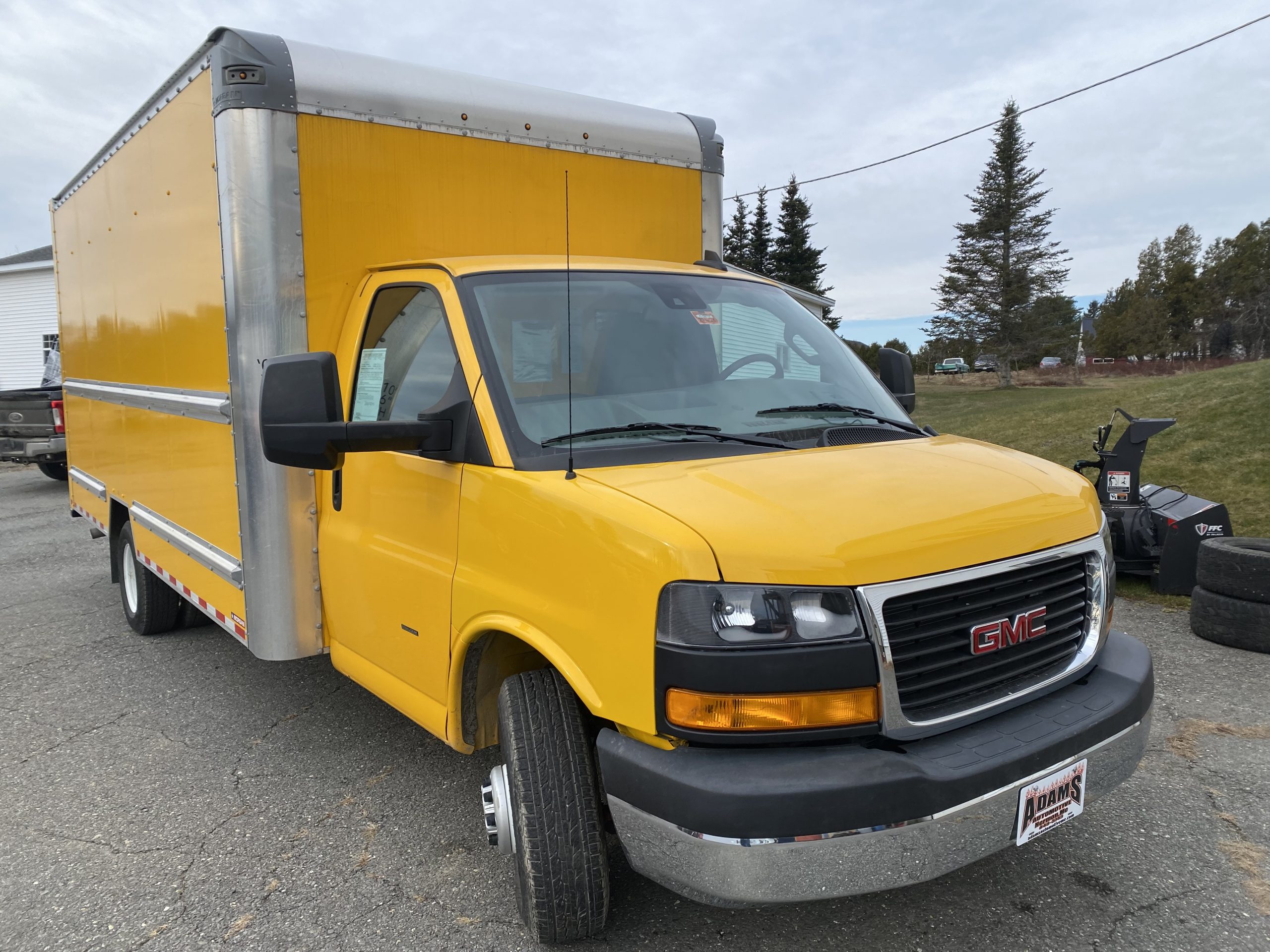 2022 GMC Savana Hermon ME Maine Auto Mall