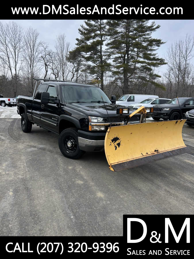 2004 Chevrolet Silverado 2500HD LS