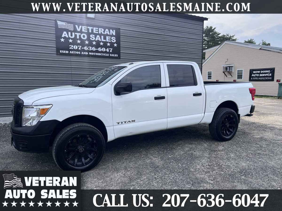 2019 Nissan Titan S 4X4 Crew Cab's photo