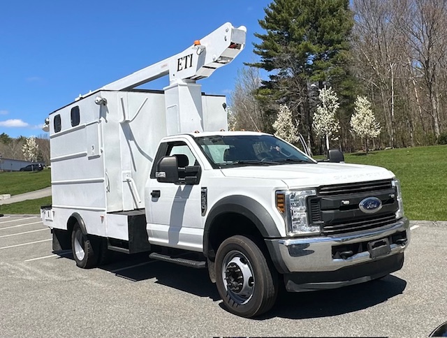 2019 Ford f-550 4X4 34' wk