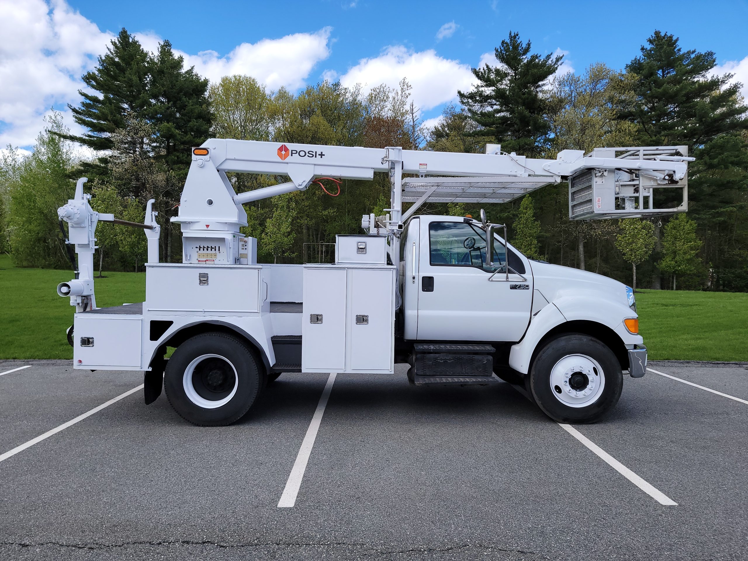 2013 Ford Under Cdl F-750 Posi